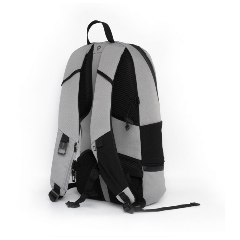 Рюкзак Nomad для ноутбука 15.6'' из переработанного пластика с изотермическим отделением. Артикул о936098